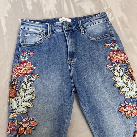 Driftwood Jeans Womens 26 Blue Denim Farrah Capri Flare Floral Boho Stretch - Picture 2 of 11